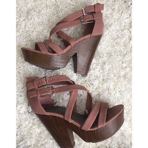 Mauve strappy wooden platform